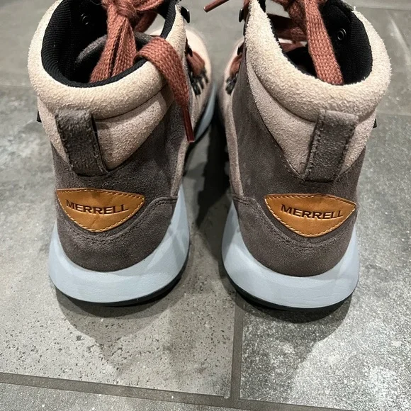 Merrell - Picture 8 of 10